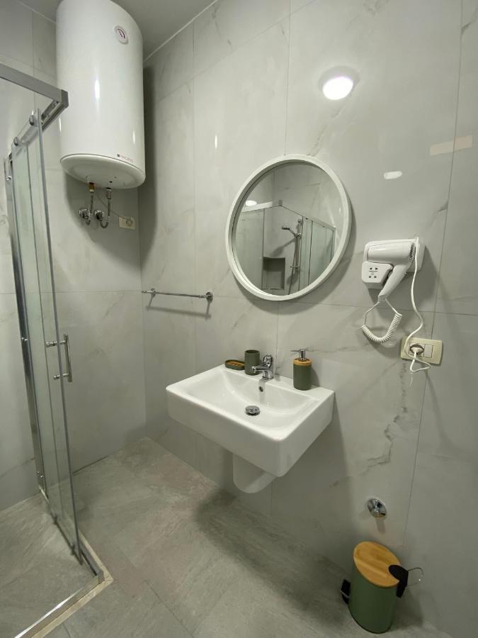 Bellavista Qerret Apartment 1 Golem  Exterior foto