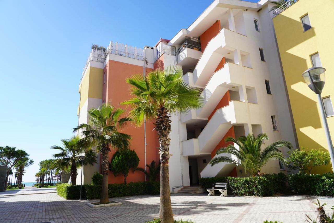 Bellavista Qerret Apartment 1 Golem  Exterior foto